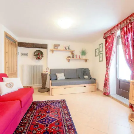 Apartment Locazione Turistica Chalet Ad Lignum Allein